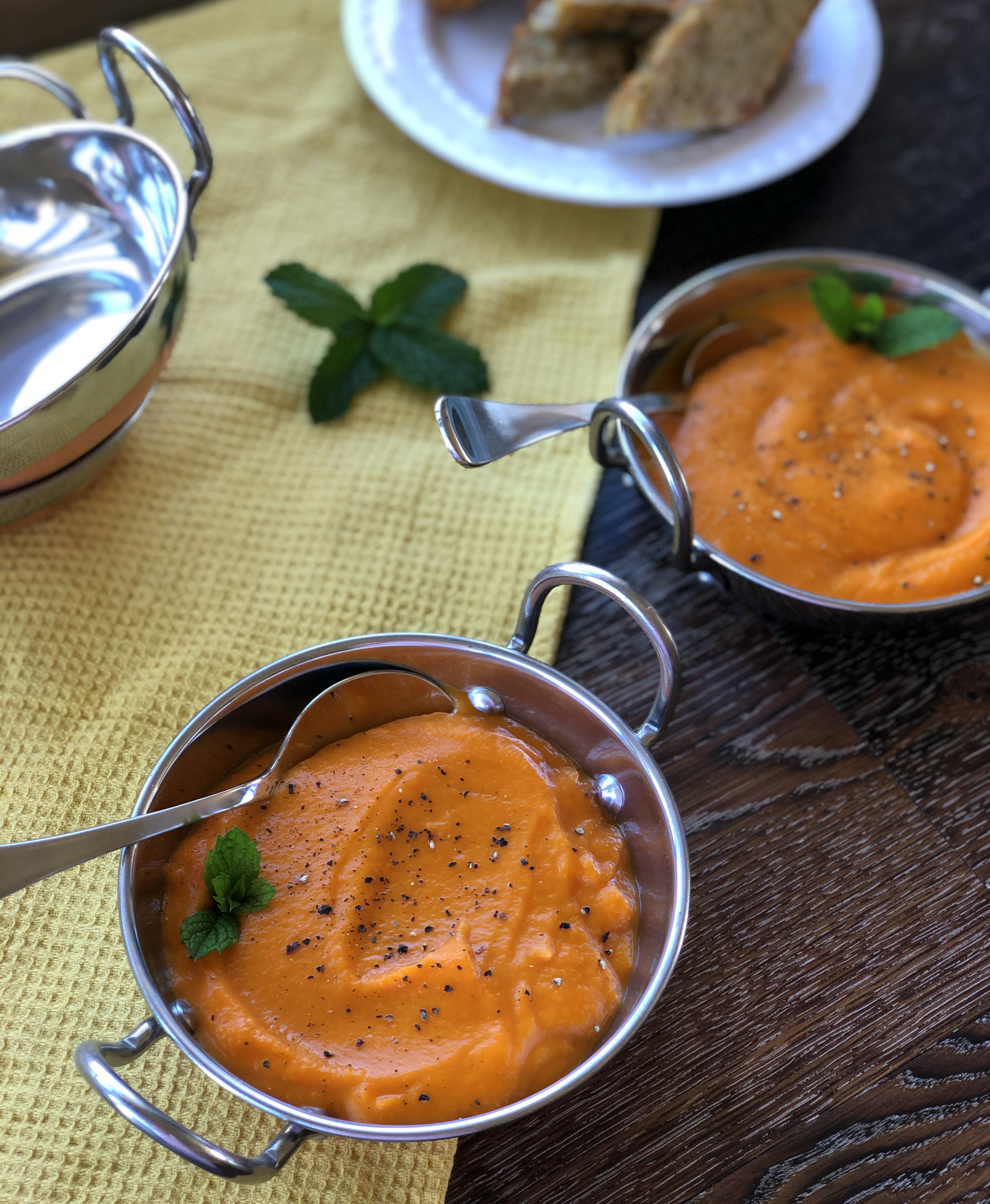 Carrot Soup in the Slow Cooker 