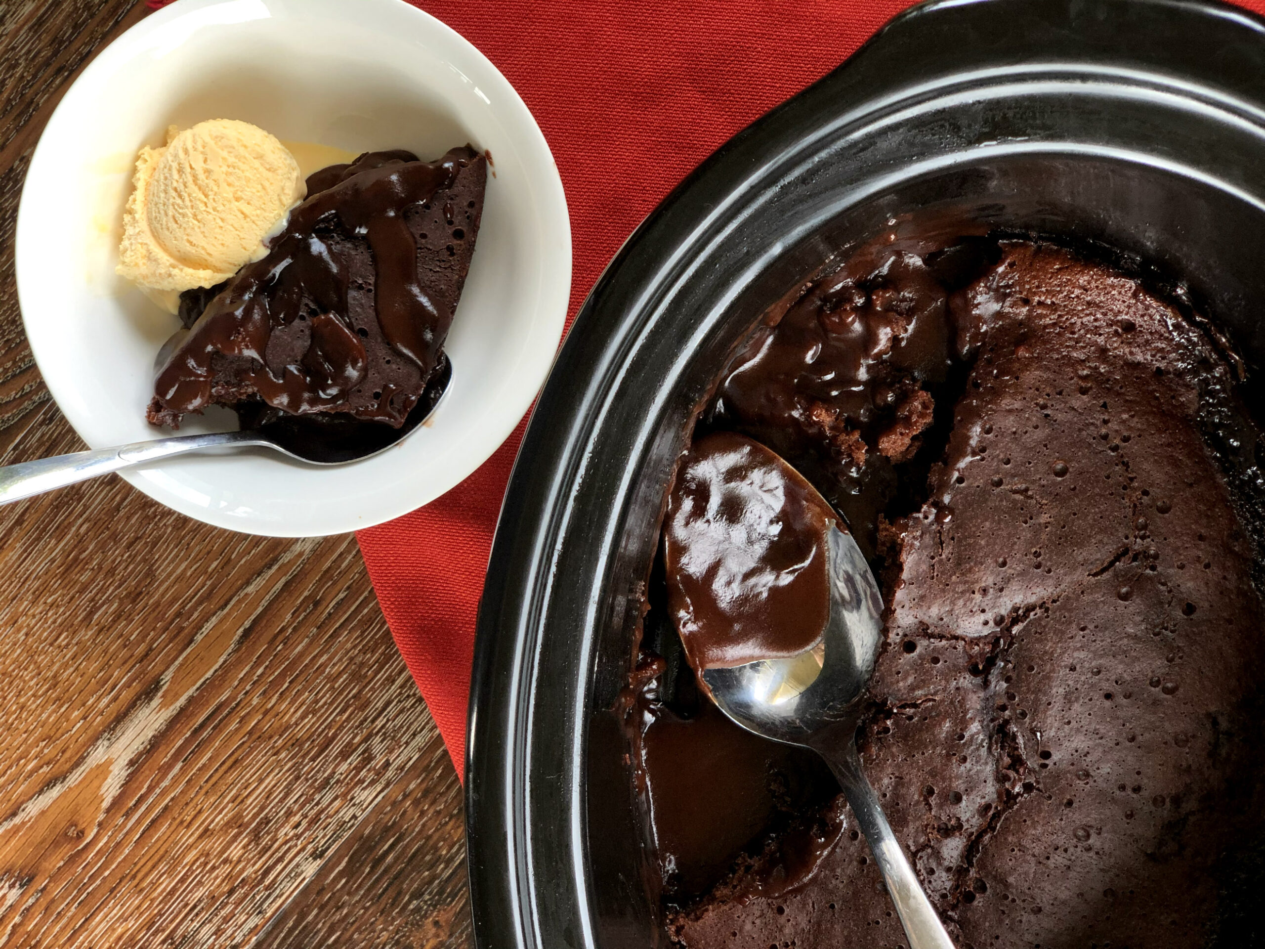 Just Slow Cooker Recipes Chocolate Self Saucing Pudding 