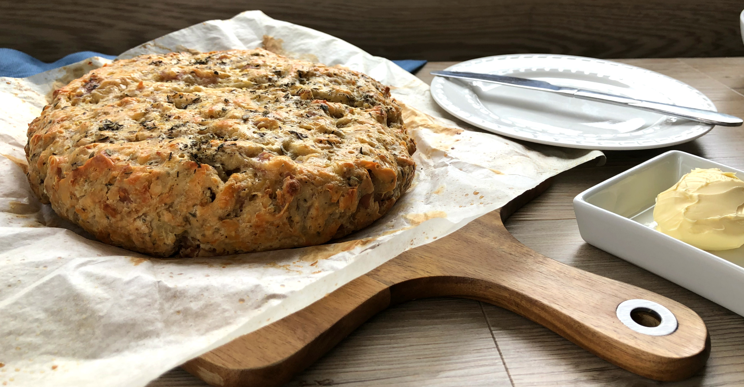 Just Slow Cooker Recipes Crusty Cheesy Loaf 