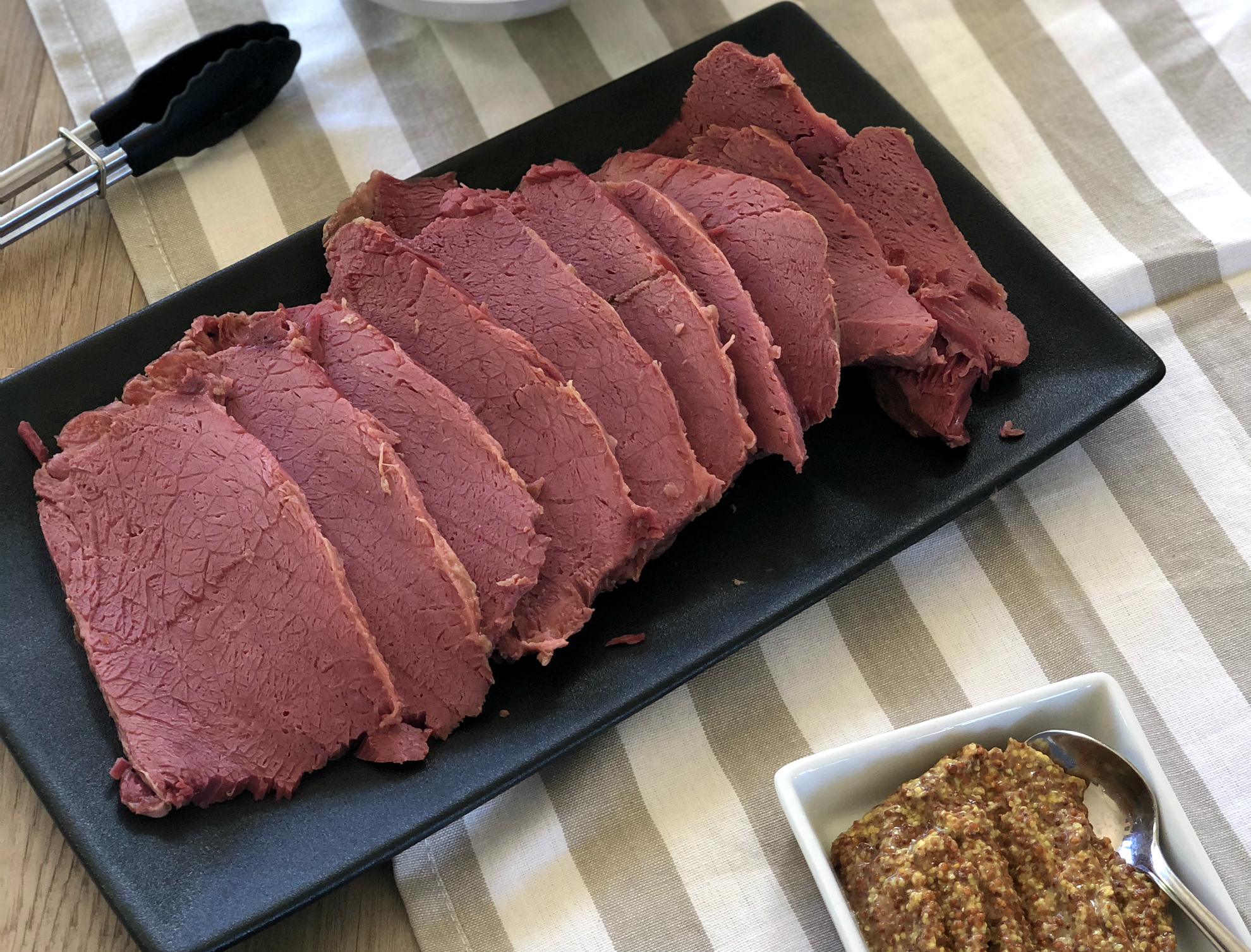 Slow Cooker Beef Brisket Corned