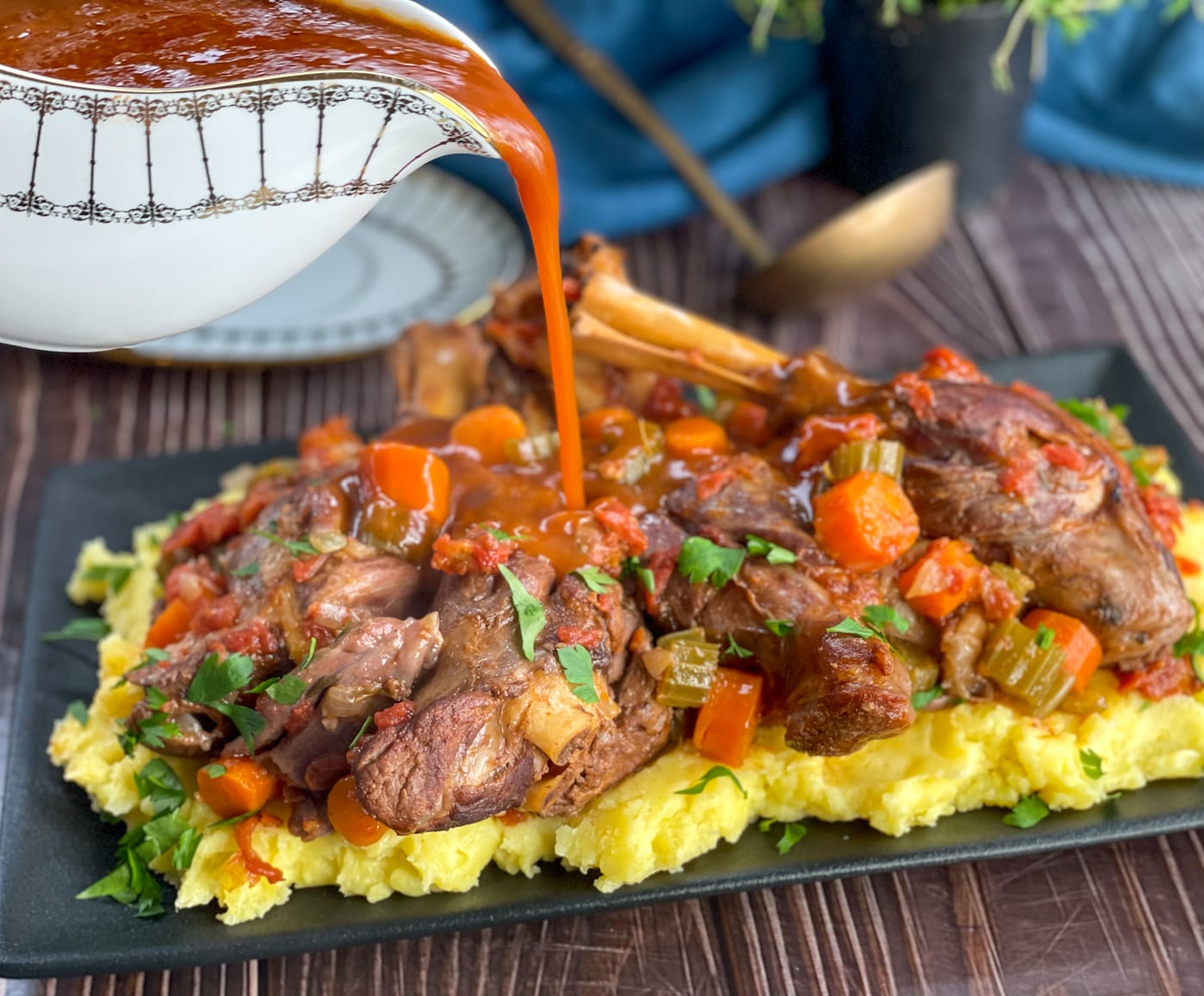 slow cooker lamb shanks with thick glossy gravy