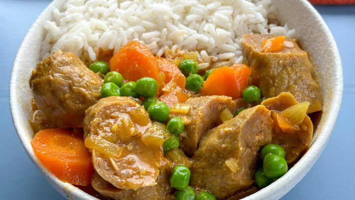 Slow Cooker Curried Sausages