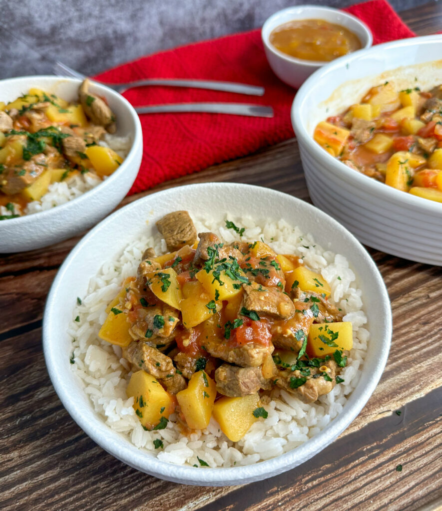 Slow Cooker Lamb and Potato Curry Pinterest Pin