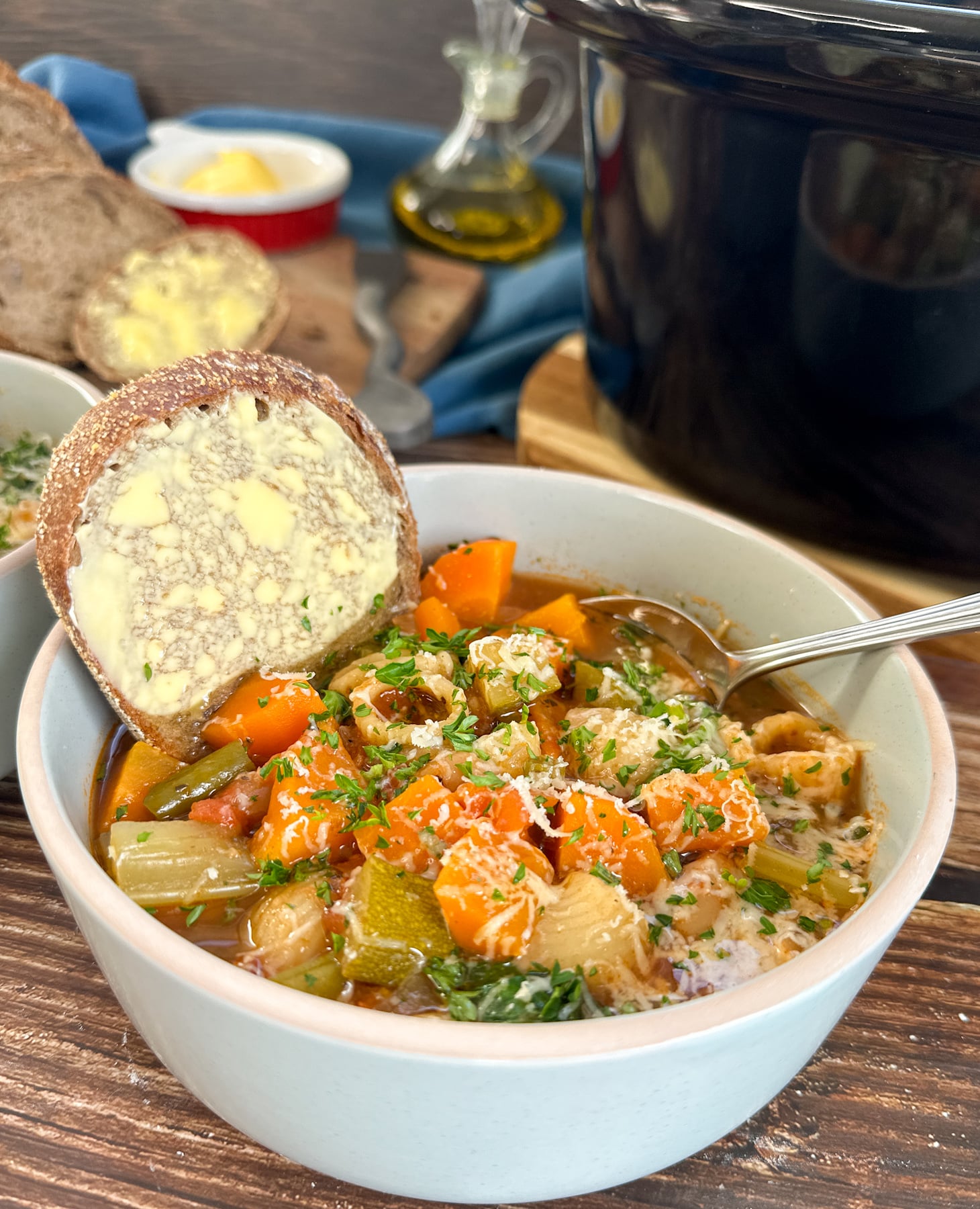 bowl of minestrone vegetable soup made in the crockpot