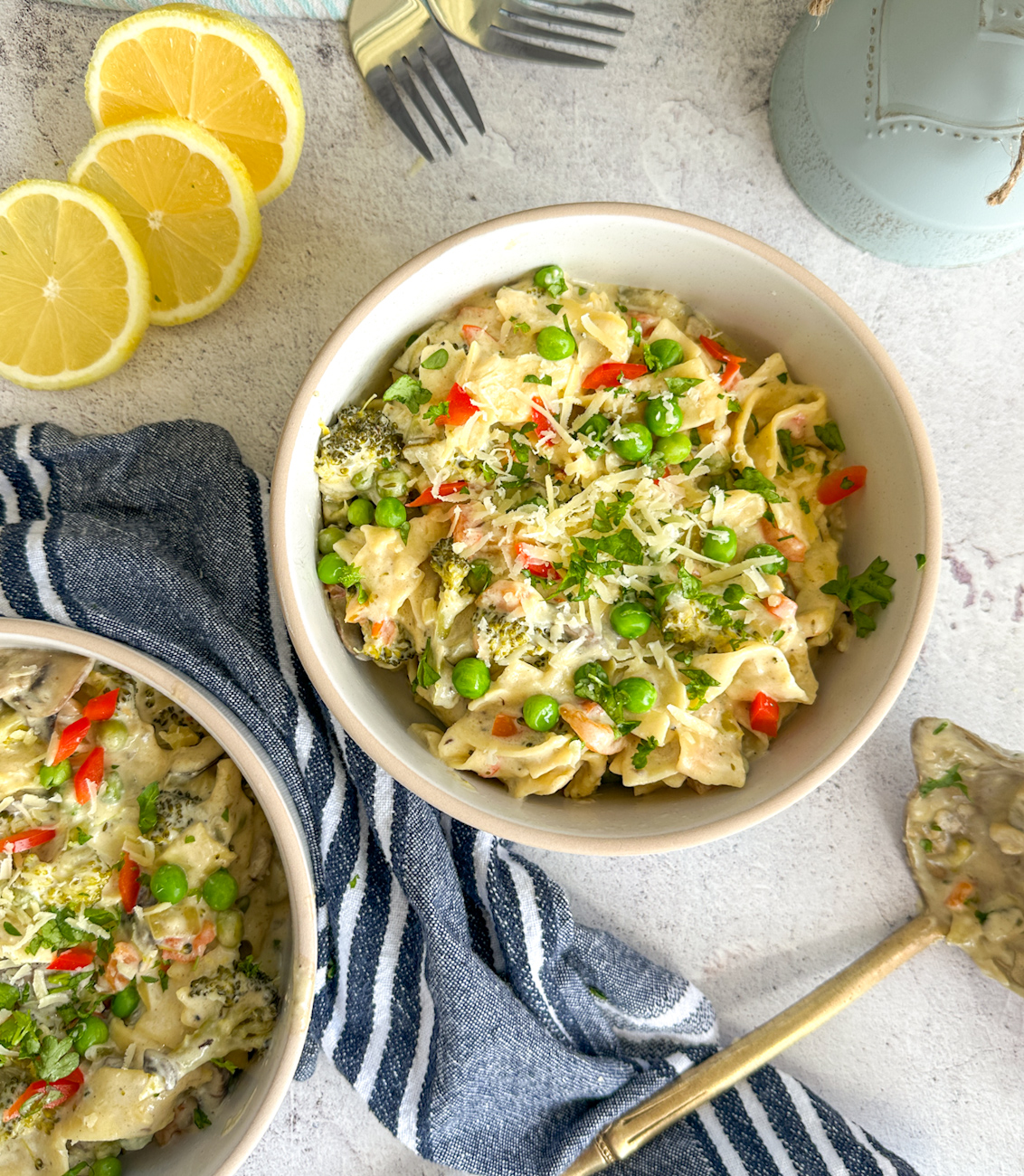 bowls of creamy vegetarian alfredo