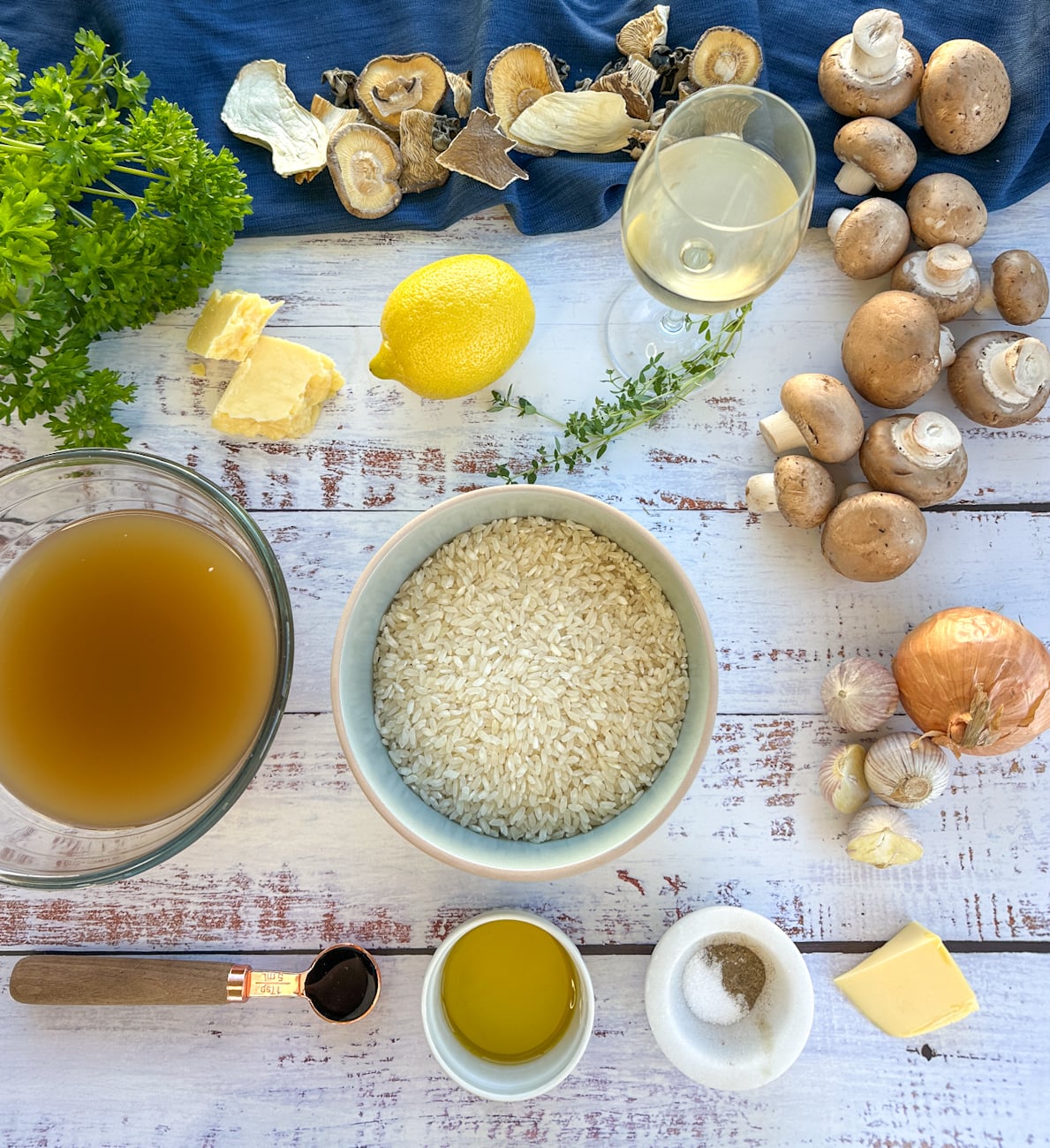 ingredients for slow cooker mushroom risotto