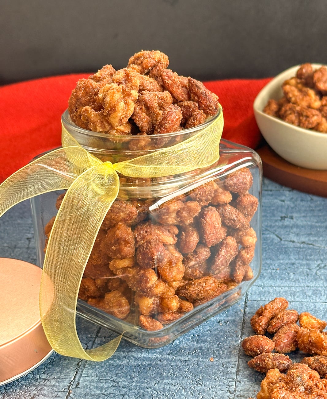 gift jar of slow cooker candied nuts