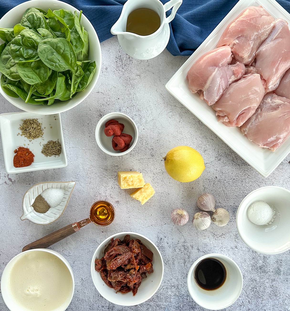 ingredients used for creamy tuscan chicken made in the slow cooker