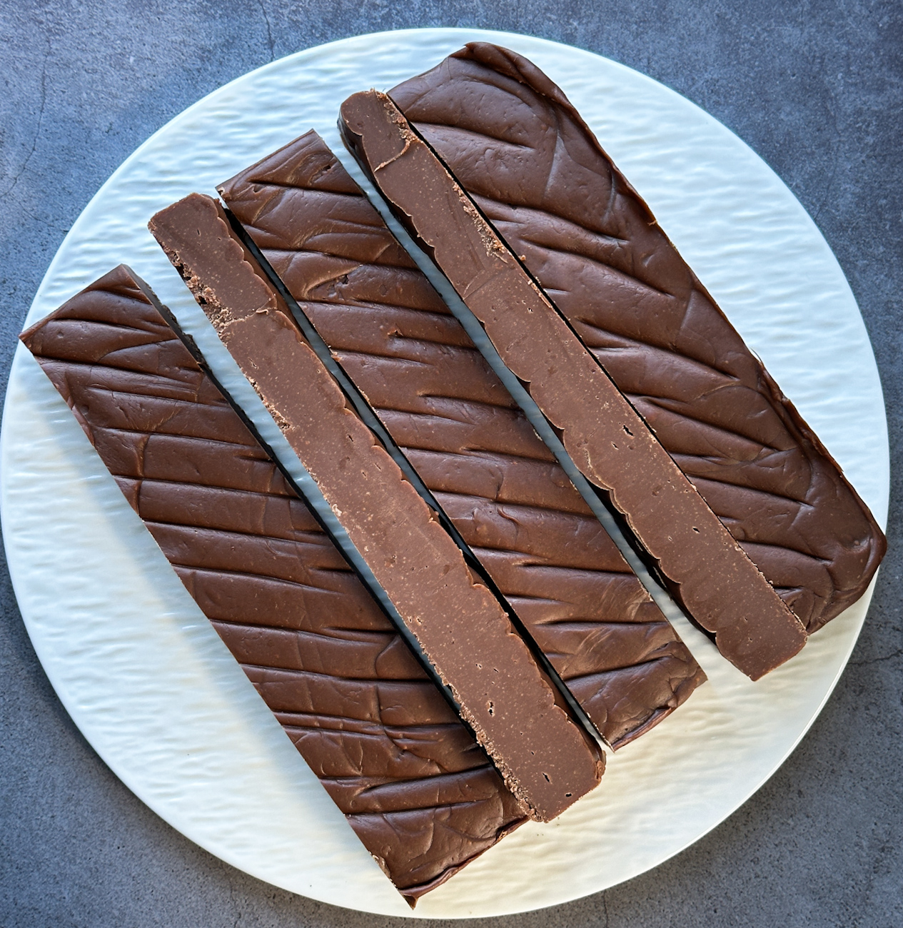 slices of slow cooker milk chocolate fudge