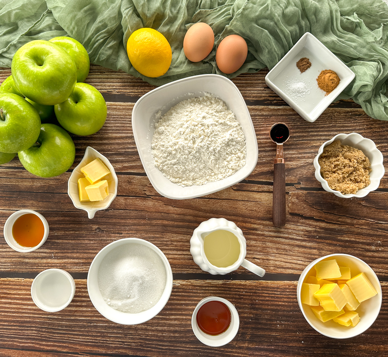 ingredients for making slow cooker apple sponge pudding